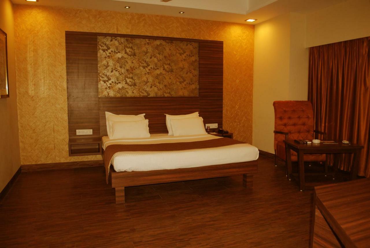 The Shiv Nautica Hotel Mundra Exterior foto